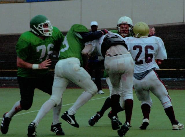 College Bowl XIII, 21 March 1999, Loughborough Aces v Hertfordshire Hurricanes: A sack?