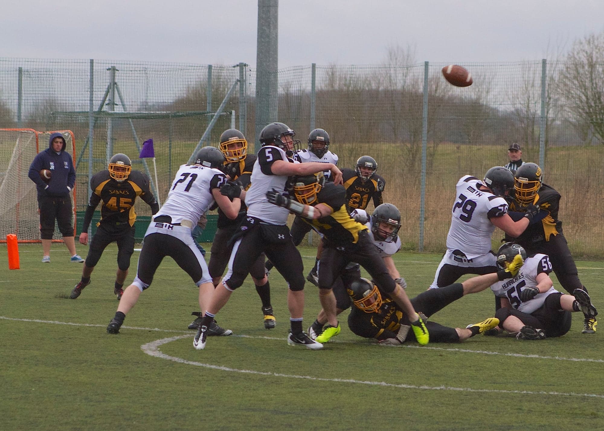 Quarterback Joe Thompson connects with wide receiver Dominic Husbands for Hertfordshire Hurricanes fifth and final touchdown of the game.